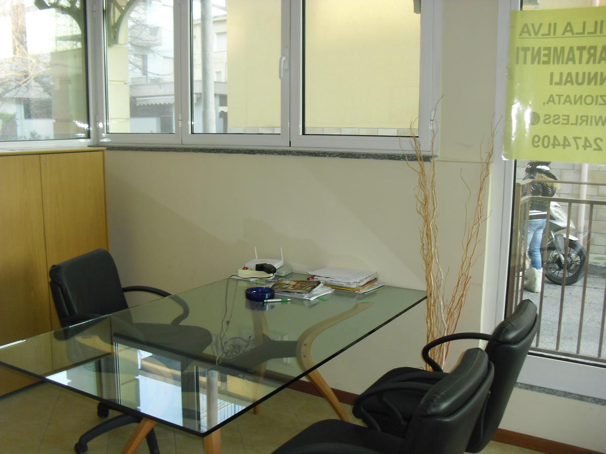 Residence Uno Studio&Suites Rimini Luaran gambar